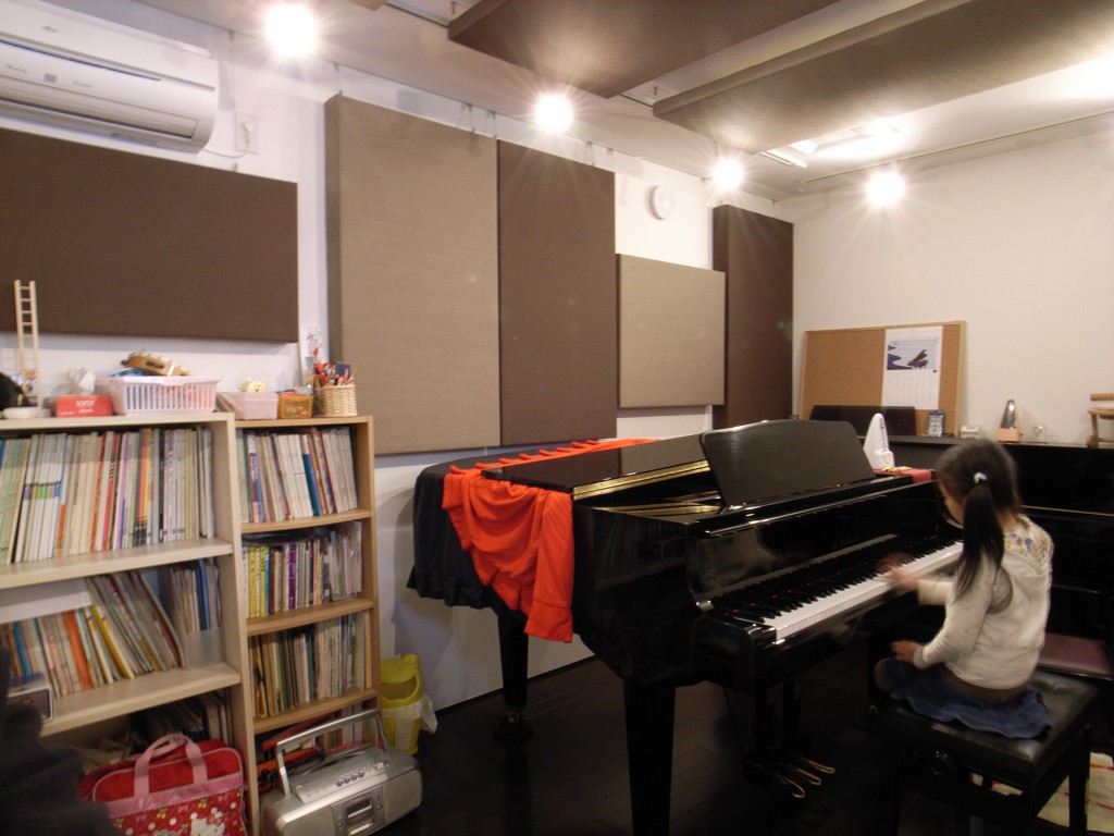 戸建住宅に制作したピアノ防音室