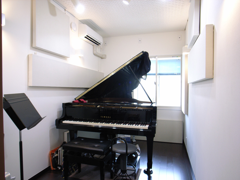 戸建住宅に制作したピアノ防音室
