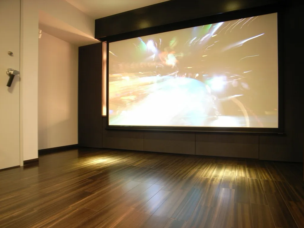 深夜でもシアターを楽しむなら♪