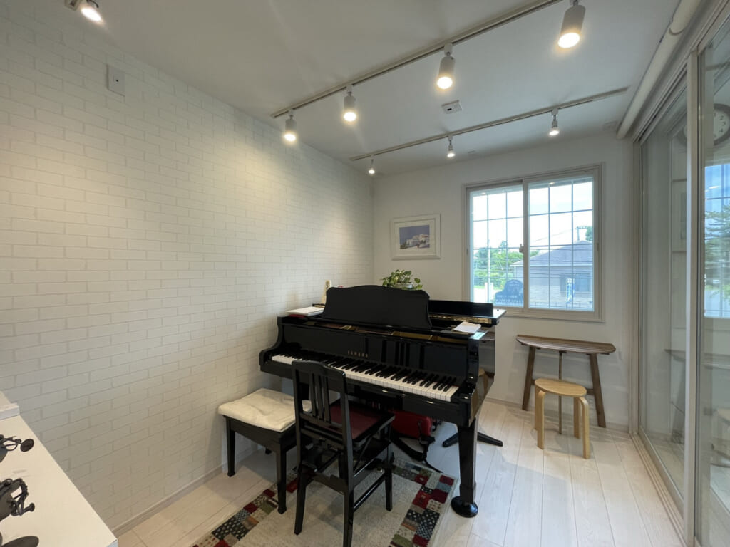 ピアノ演奏/ピアノ教室防音室 メイン画像